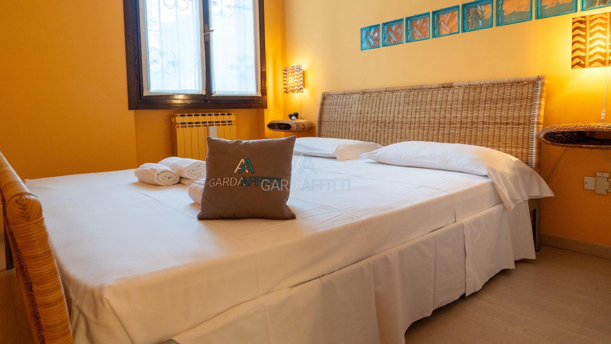 Mela - Vista Piscina E A Desenzano Appartamento Desenzano del Garda